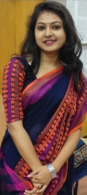 Beautiful Slim Bengali Gf